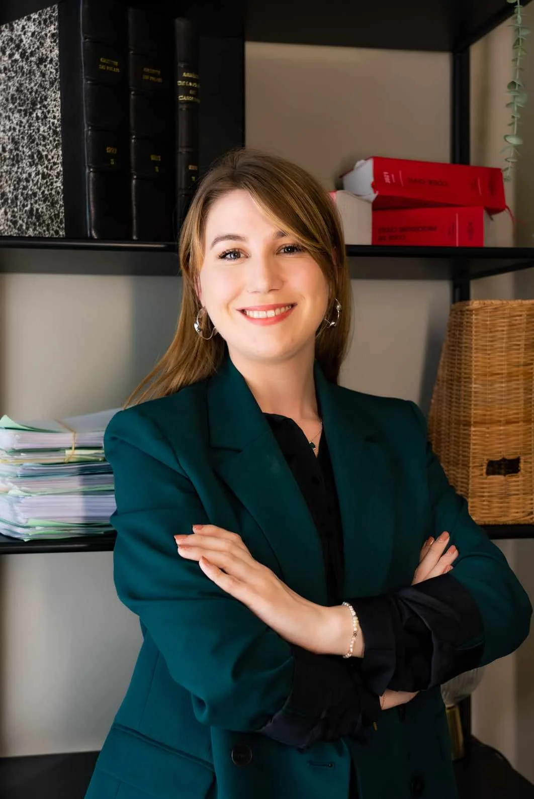 Maître Cassandra Didier, avocat postulant à Nîmes pour les confrères